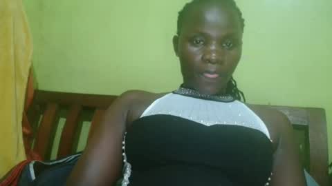 Snapshot of spicy_bella69 chatting on 05-29-26, 10:35 spicy_bella69 online show from 05-29-26, 10:35