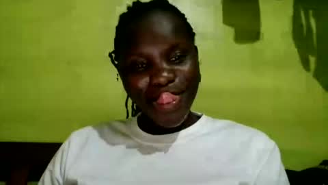 Snapshot of spicy_bella69 chatting on 06-01-26, 09:00 spicy_bella69 online show from 06-01-26, 09:00