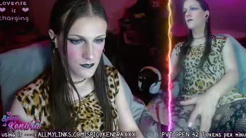 Kendra online show from 10-17-25, 02:48