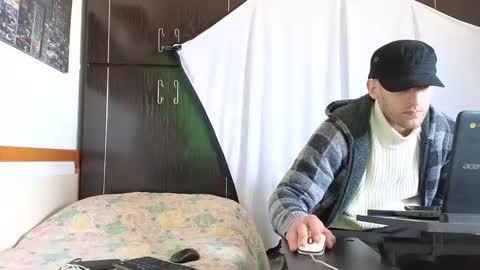 Marco. When Im offline you can view premium content in bio online show from 01-30-25, 01:21