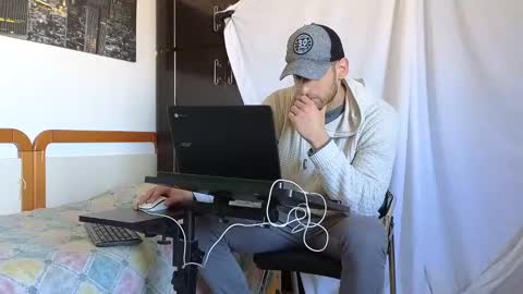 Marco. When Im offline you can view premium content in bio online show from 02-22-25, 09:01