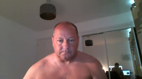 Snapshot of spidey1051a chatting on 07-12-26, 08:16 spidey1051a online show from 07-12-26, 08:16