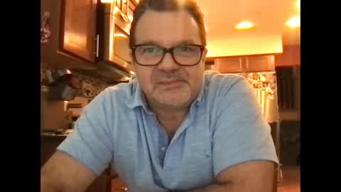 Snapshot of spike69old chatting on 01-10-25, 07:00 spike69old online show from 01-10-25, 07:00