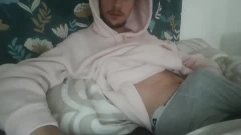 Snapshot of spirarmage chatting on 09-26-25, 10:30 spirarmage online show from 09-26-25, 10:30