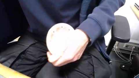 Snapshot of spiritmx6 chatting on 12-16-25, 03:39 spiritmx6 online show from 12-16-25, 03:39