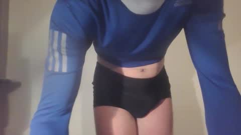 ellie online show from 03-08-26, 08:01