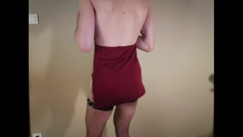 ellie online show from 04-17-26, 08:23