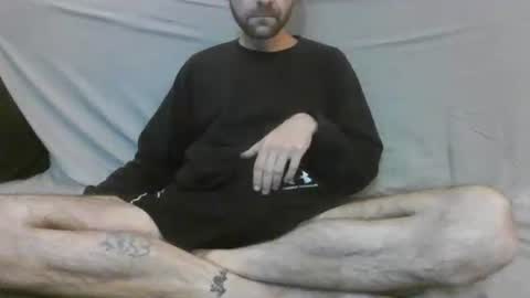 Snapshot of spokociuszek chatting on 05-16-26, 06:39 spokociuszek online show from 05-16-26, 06:39