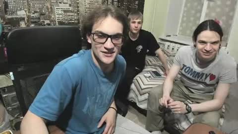 Snapshot of sponge_bob_spencer chatting on 06-20-26, 07:38 Boris Fedya Kolya online show from 06-20-26, 07:38