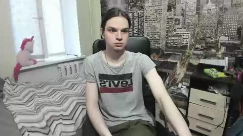 Snapshot of sponge_bob_spencer chatting on 06-21-26, 05:26 Boris Fedya Kolya online show from 06-21-26, 05:26