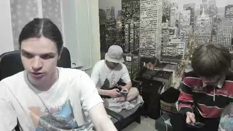 Snapshot of sponge_bob_spencer chatting on 06-22-26, 06:38 Boris Fedya Kolya online show from 06-22-26, 06:38