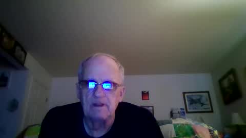 Snapshot of spongebobpineapple70 chatting on 05-11-26, 09:45 spongebobpineapple70 online show from 05-11-26, 09:45