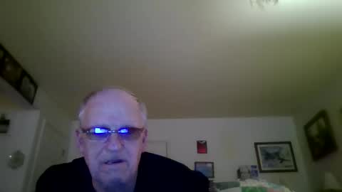 Snapshot of spongebobpineapple70 chatting on 05-13-26, 11:33 spongebobpineapple70 online show from 05-13-26, 11:33