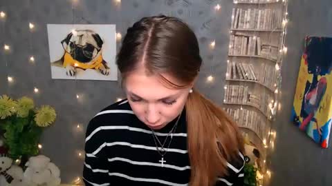 Snapshot of sport_tall_karina chatting on 01-07-25, 08:45 Karina online show from 01-07-25, 08:45