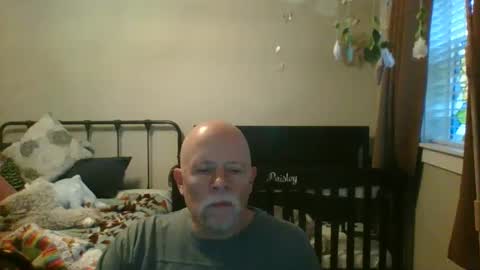 Snapshot of sportfish chatting on 12-22-24, 11:09 sportfish online show from 12-22-24, 11:09