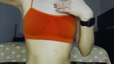 Snapshot of sports_woman5 chatting on 01-29-25, 07:04 Tips are the best compliment to a woman online show from 01-29-25, 07:04