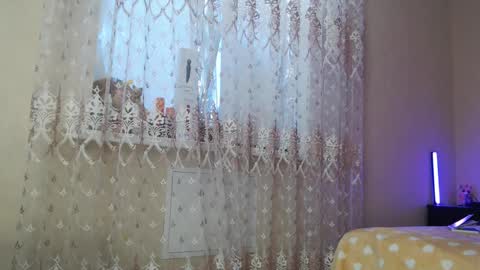 Snapshot of sports_woman5 chatting on 03-09-25, 11:47 Tips are the best compliment to a woman online show from 03-09-25, 11:47