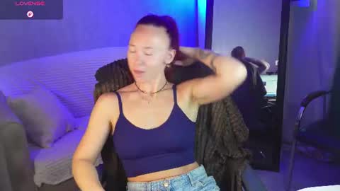 Snapshot of spoty_kate chatting on 07-17-26, 02:07 Spoty Kate online show from 07-17-26, 02:07