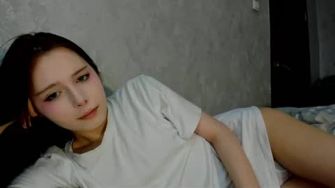 Snapshot of sqsonya chatting on 06-28-26, 09:43 marunyashh online show from 06-28-26, 09:43