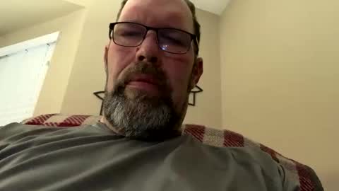 Snapshot of squirreldiamond chatting on 03-03-26, 01:06 squirreldiamond online show from 03-03-26, 01:06