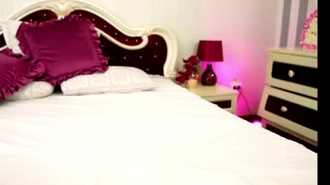 Snapshot of squirt_bunny69 chatting on 05-27-26, 04:15 Stacy online show from 05-27-26, 04:15