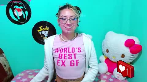 Snapshot of squirt_charlotte chatting on 12-04-24, 03:59 HELLO WELCOME MY NAME IS CHARLOTTE OY A NEW GIRL online show from 12-04-24, 03:59