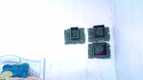 Snapshot of squirt_dirty_anal chatting on 01-23-25, 12:46 valeria online show from 01-23-25, 12:46
