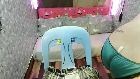 Snapshot of squirt_girlx22 chatting on 10-10-25, 06:51 PLEASURE HERE ANGEL FULL FACE IN PVT online show from 10-10-25, 06:51