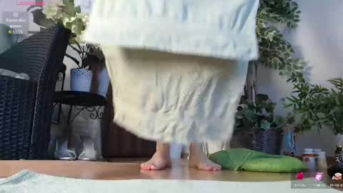 Monica online show from 03-27-26, 08:26