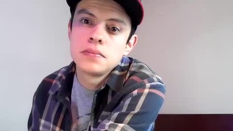 Snapshot of sr_bolaiinas chatting on 12-10-24, 03:44 sr_bolaiinas online show from 12-10-24, 03:44