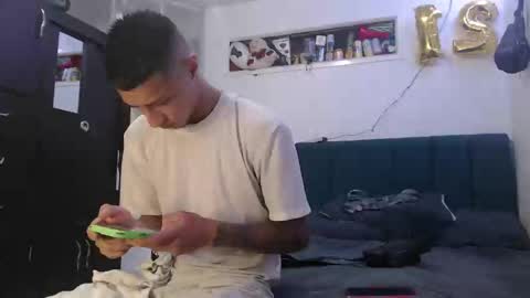 sr_porn01 online show from 03-03-25, 07:06