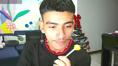 Snapshot of srcejotas chatting on 12-06-24, 02:57 sorry mom online show from 12-06-24, 02:57