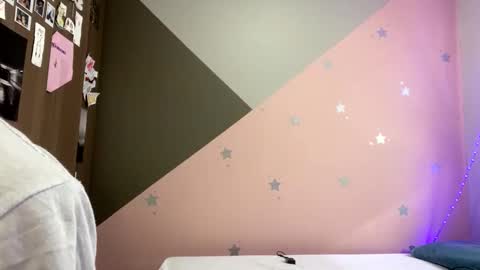 Snapshot of srcejotas chatting on 01-11-25, 04:03 sorry mom online show from 01-11-25, 04:03