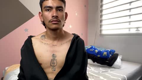 Snapshot of srcejotas chatting on 01-20-25, 07:57 sorry mom online show from 01-20-25, 07:57