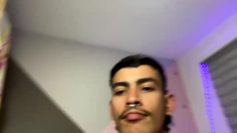 Snapshot of srcejotas chatting on 01-26-25, 01:20 sorry mom online show from 01-26-25, 01:20