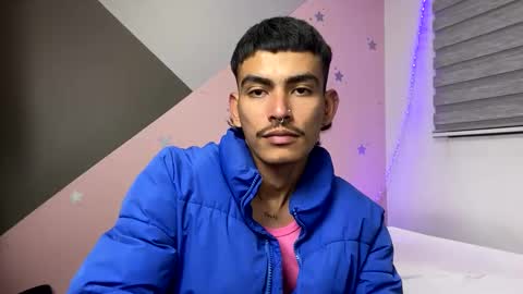 Snapshot of srcejotas chatting on 01-27-25, 12:33 sorry mom online show from 01-27-25, 12:33