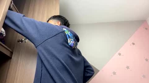 Snapshot of srcejotas chatting on 02-13-25, 06:48 sorry mom online show from 02-13-25, 06:48