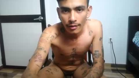 Snapshot of srcejotas chatting on 02-28-25, 06:20 sorry mom online show from 02-28-25, 06:20