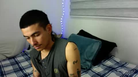 Snapshot of srcejotas chatting on 09-18-25, 11:29 sorry mom online show from 09-18-25, 11:29