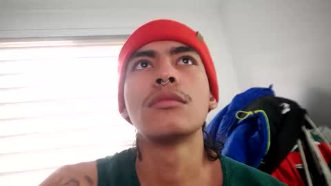 Snapshot of srcejotas chatting on 10-07-25, 02:25 sorry mom online show from 10-07-25, 02:25