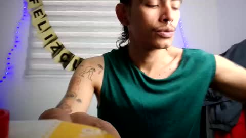 Snapshot of srcejotas chatting on 10-12-25, 06:29 sorry mom online show from 10-12-25, 06:29
