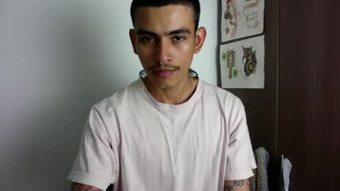 Snapshot of srcejotas chatting on 10-17-25, 07:38 sorry mom online show from 10-17-25, 07:38