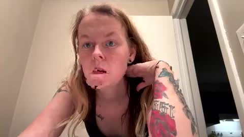 sriley386444137 online show from 12-23-24, 03:40