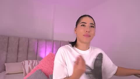 Snapshot of ss_samantha chatting on 11-05-25, 07:25 samantha online show from 11-05-25, 07:25