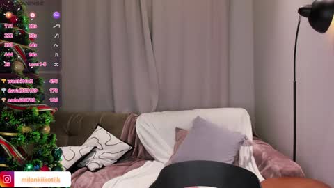 Snapshot of ssashagarter chatting on 01-02-25, 06:12 Alexandra online show from 01-02-25, 06:12