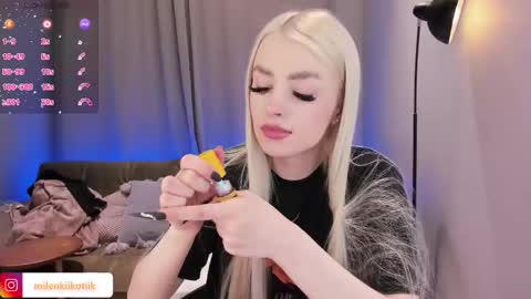 Snapshot of ssashagarter chatting on 02-13-25, 08:34 Alexandra online show from 02-13-25, 08:34