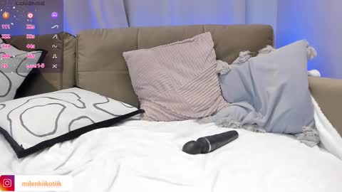 Snapshot of ssashagarter chatting on 02-27-25, 12:10 Alexandra online show from 02-27-25, 12:10