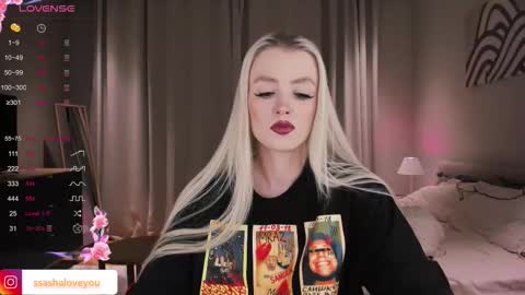 Snapshot of ssashagarter chatting on 11-21-25, 10:30 Alexandra online show from 11-21-25, 10:30