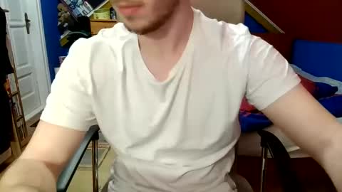 Snapshot of st1eve chatting on 01-18-26, 05:39 st1eve online show from 01-18-26, 05:39