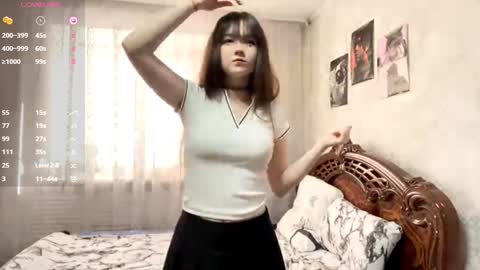 Emily online show from 10-26-25, 07:36